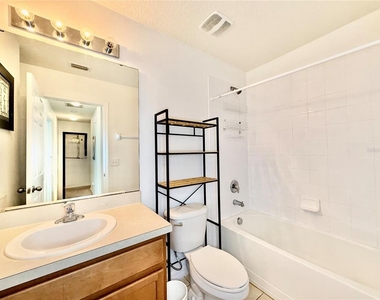 4548 Alberto Circle - Photo Thumbnail 10