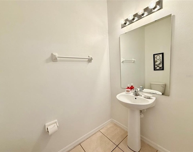 4548 Alberto Circle - Photo Thumbnail 6