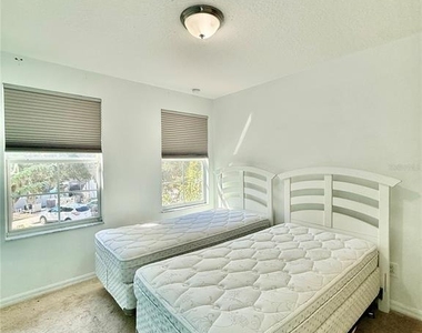 4548 Alberto Circle - Photo Thumbnail 8