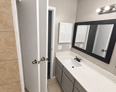 7975 Streamside Drive - Photo Thumbnail 2