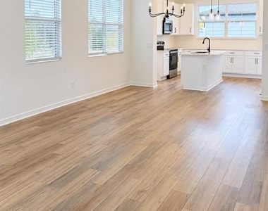 17380 Sweet Moro Drive - Photo Thumbnail 3