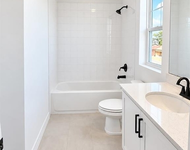17380 Sweet Moro Drive - Photo Thumbnail 8