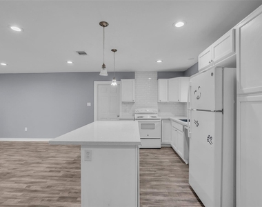 6930 Neff Street - Photo Thumbnail 16