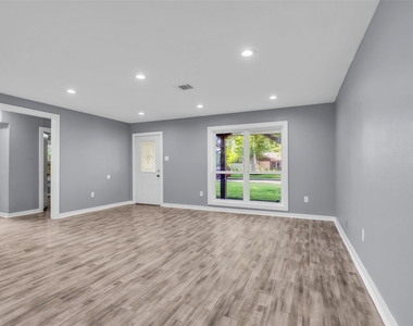 6930 Neff Street - Photo Thumbnail 1