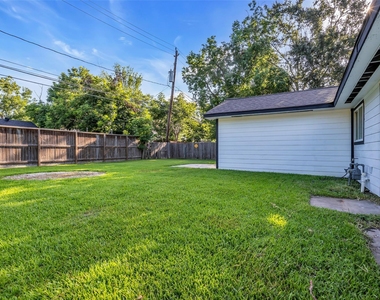 6930 Neff Street - Photo Thumbnail 33