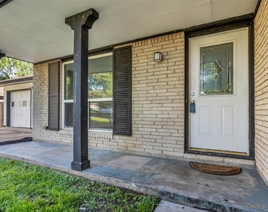 6930 Neff Street - Photo Thumbnail 7