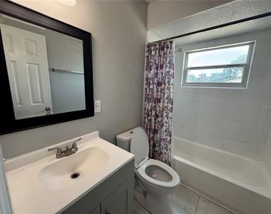 118 Eaton Street - Photo Thumbnail 14