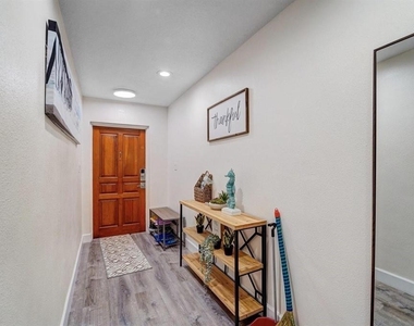 2598 Wood Street - Photo Thumbnail 15