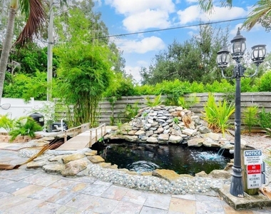 2598 Wood Street - Photo Thumbnail 9