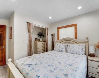 2598 Wood Street - Photo Thumbnail 43