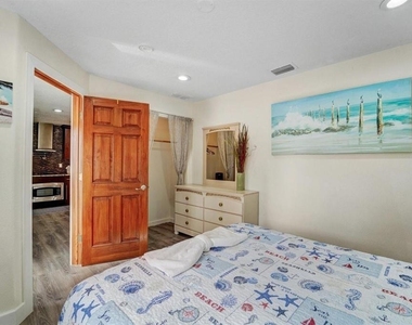 2598 Wood Street - Photo Thumbnail 40