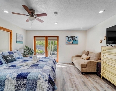 2598 Wood Street - Photo Thumbnail 25