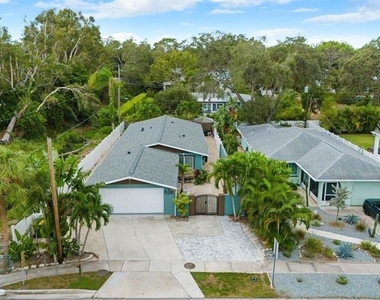 2598 Wood Street - Photo Thumbnail 5