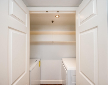 3525 Sage Road - Photo Thumbnail 11