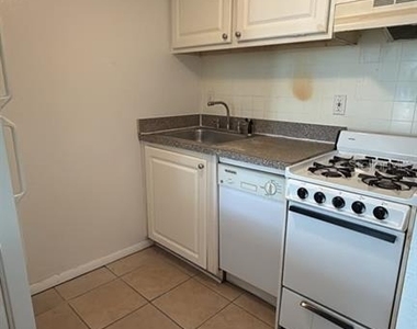 122 Water Front Way - Photo Thumbnail 4