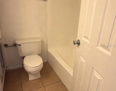 122 Water Front Way - Photo Thumbnail 6