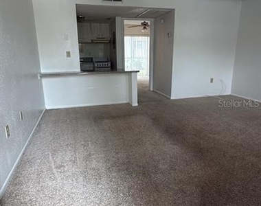 122 Water Front Way - Photo Thumbnail 2