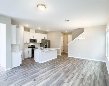 4731 Abbeywood Alley - Photo Thumbnail 3