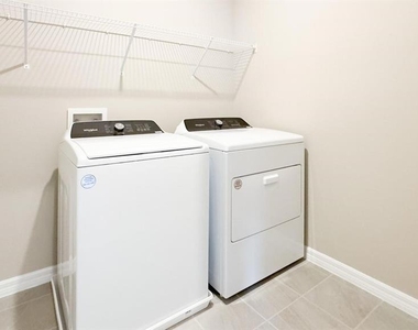 4731 Abbeywood Alley - Photo Thumbnail 24