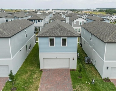 4731 Abbeywood Alley - Photo Thumbnail 32