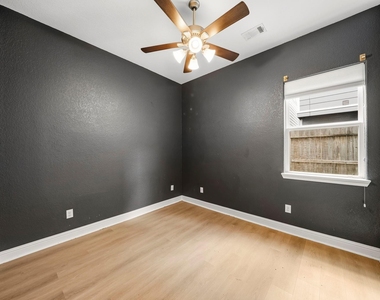 5434 Camaguey Street - Photo Thumbnail 14