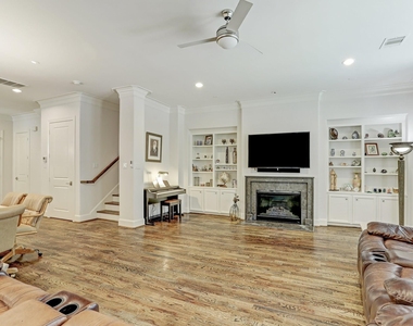 2015 Mcclendon Street - Photo Thumbnail 18