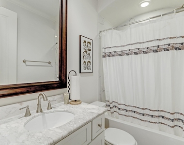 2015 Mcclendon Street - Photo Thumbnail 8