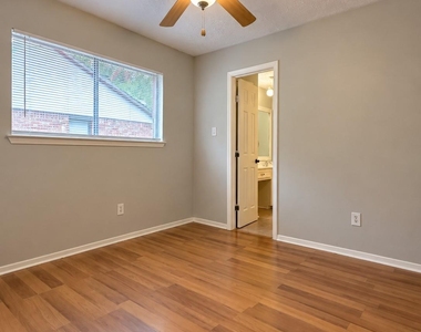 26415 Pine Canyon Drive - Photo Thumbnail 17