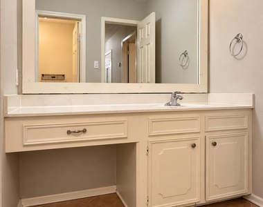 26415 Pine Canyon Drive - Photo Thumbnail 14