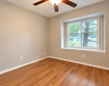 26415 Pine Canyon Drive - Photo Thumbnail 12