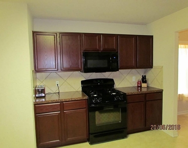 23711 Legacy Oak Street - Photo Thumbnail 5