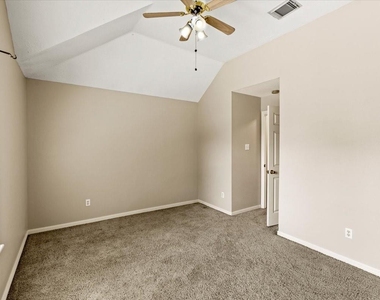 6203 Dove Fern Court - Photo Thumbnail 27