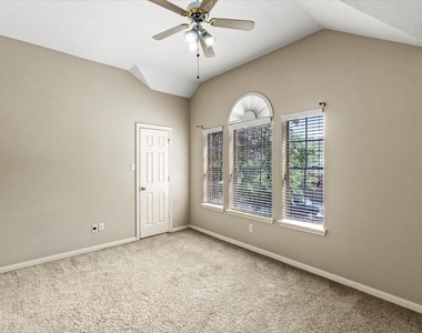 6203 Dove Fern Court - Photo Thumbnail 26