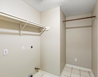 6203 Dove Fern Court - Photo Thumbnail 9