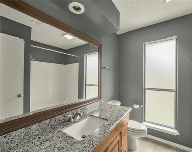 3638 Village Grove Drive - Photo Thumbnail 35