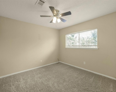 3638 Village Grove Drive - Photo Thumbnail 38