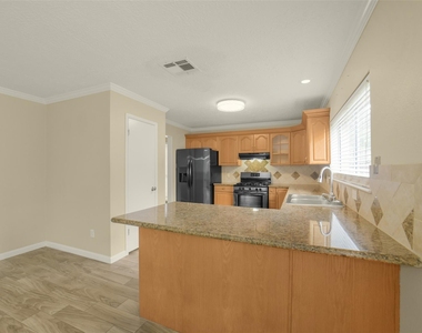 3638 Village Grove Drive - Photo Thumbnail 19