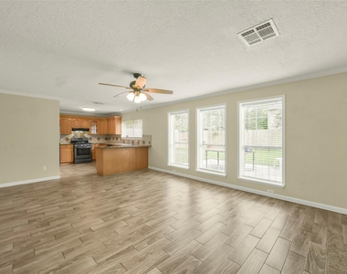 3638 Village Grove Drive - Photo Thumbnail 27
