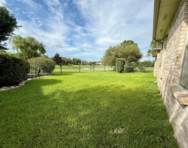 3221 River Birch Drive - Photo Thumbnail 21