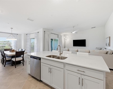 17500 Opal Sand Drive - Photo Thumbnail 11