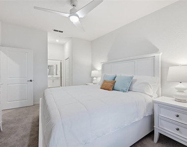 17500 Opal Sand Drive - Photo Thumbnail 21