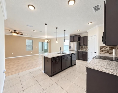 6183 Grey Heron Drive - Photo Thumbnail 4