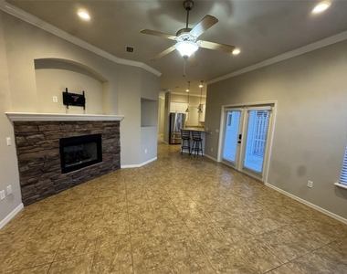 8390 Sw 78th Road - Photo Thumbnail 1