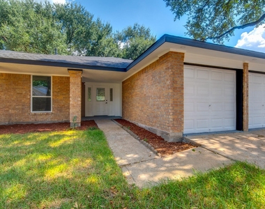 9002 Enchanted Forest Drive - Photo Thumbnail 3