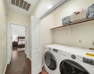 11020 Little John Way - Photo Thumbnail 30