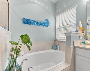 4113 Acoma Drive - Photo Thumbnail 31