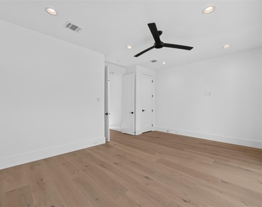 1508 Woodvine Drive - Photo Thumbnail 20