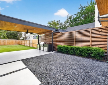 1508 Woodvine Drive - Photo Thumbnail 43