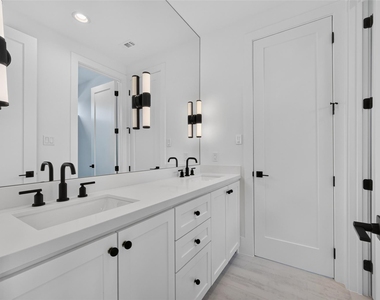 1508 Woodvine Drive - Photo Thumbnail 34