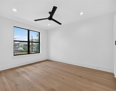 1508 Woodvine Drive - Photo Thumbnail 31